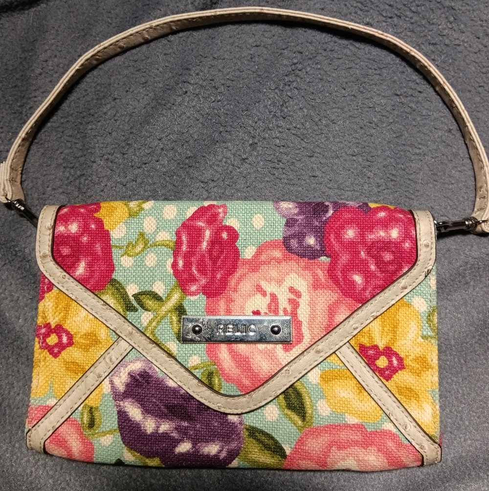 Relic Small Floral Envelope Clutch
